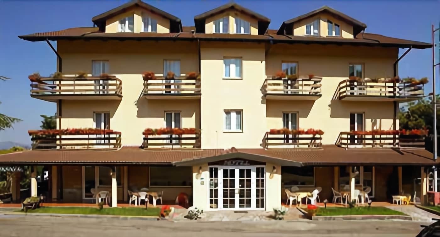 Hotel Gambrinus أبّادييا سان سالفاتور المظهر الخارجي الصورة